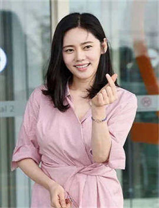 女儿成为老板的玩具